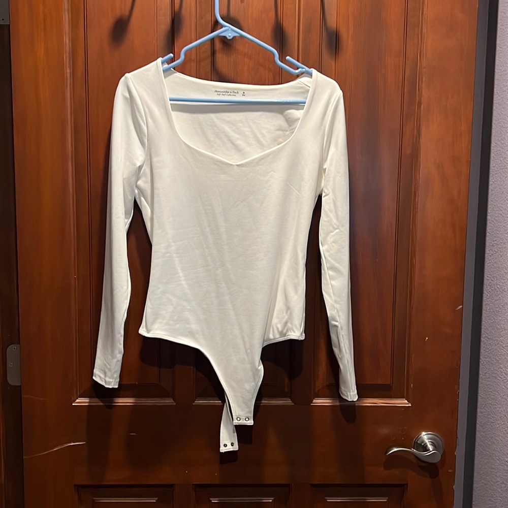 Abercrombie and Fitch Sweetheart Neck Bodysuit